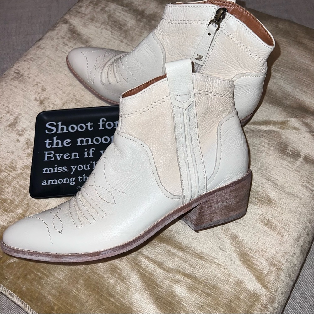 Zodiac white /cream Kelsey western boots - Picture 6 of 11
